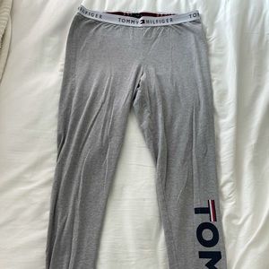 Tommy Hilfiger gray leggings